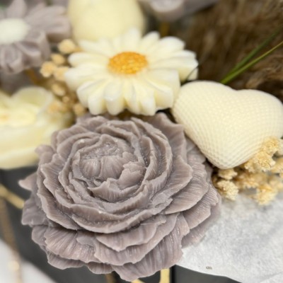 Limited Edition Mothers Day Wax Melt Flower Bouquet