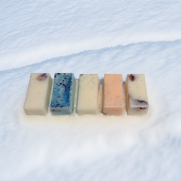 Kisses In The Snow Wax Melt