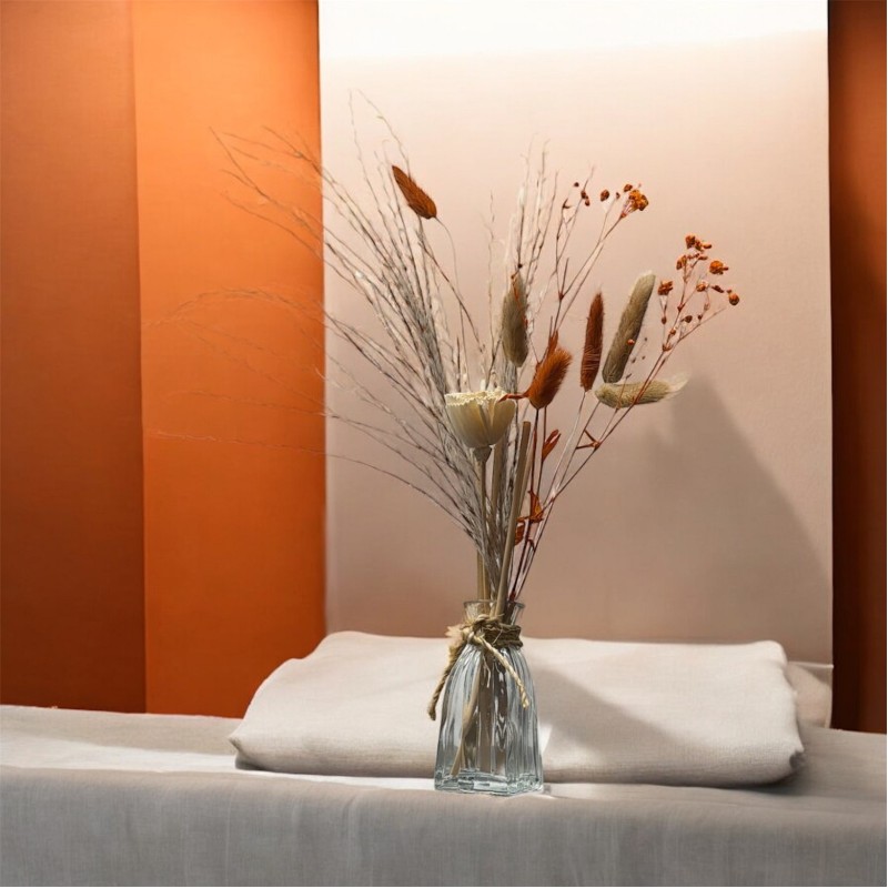 Glass Diffuser with reeds and grasses.